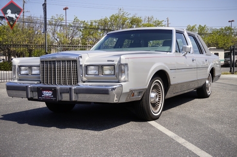 Lincoln Continental Mark VI 1986