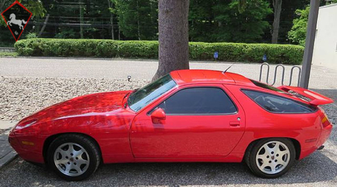Porsche 928 1989