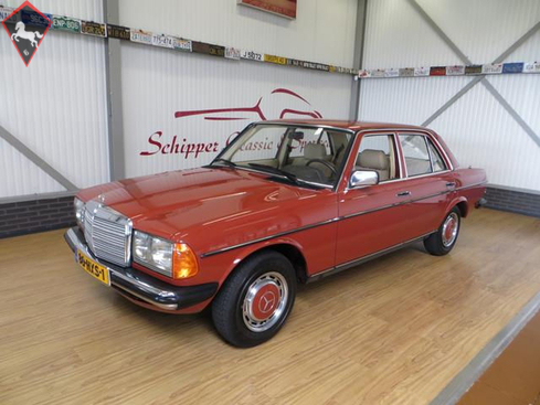 Mercedes-Benz 200 w123 1983