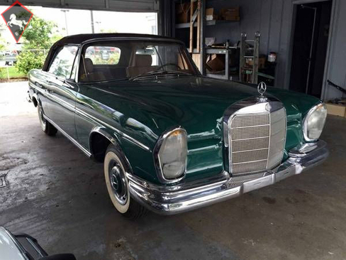 Mercedes-Benz 220SE Cabriolet w111 1963