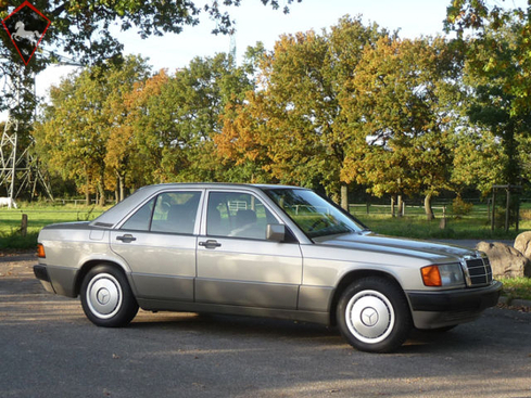 Mercedes-Benz 190 w201 1989