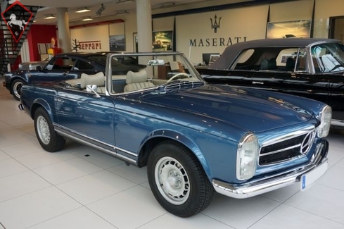Mercedes-Benz 280SL w113 1965
