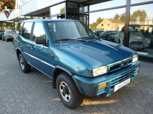 Nissan Other 1995