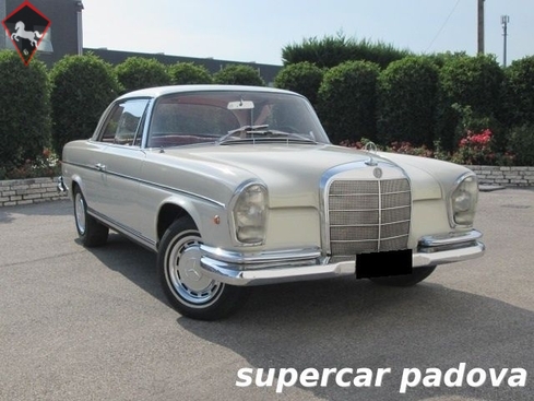 Mercedes-Benz 300SE Coupé  w112 1964