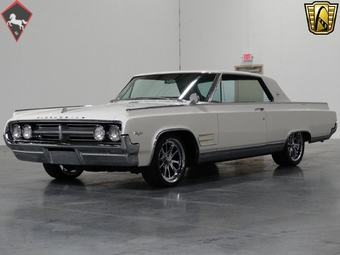Oldsmobile Starfire 1964