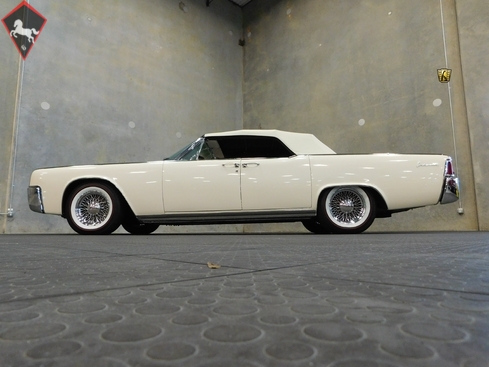 Lincoln Continental 1961