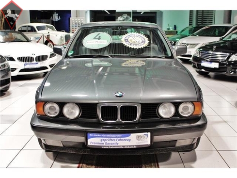 BMW 520 1988