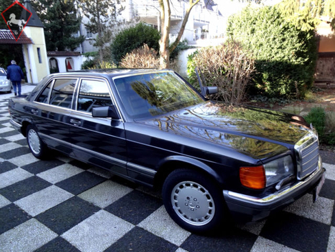 Mercedes-Benz 560 SEL w126 1990