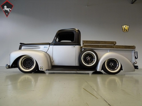 Ford F1 1946