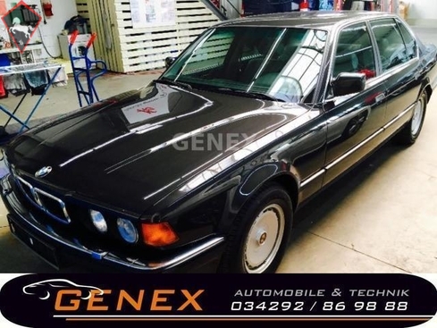 BMW 745 1988