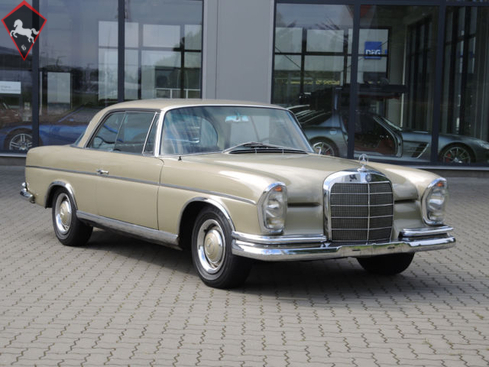 Mercedes-Benz 300SE Coupé  w112 1967