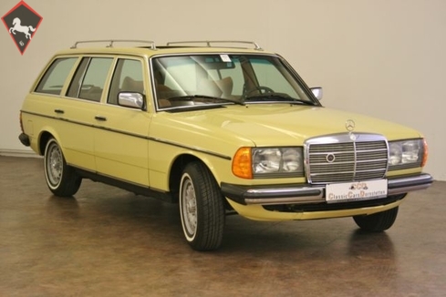 Mercedes-Benz 300D w123 1979