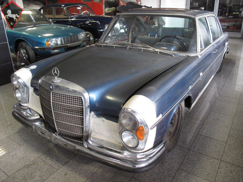 Mercedes-Benz 300SEL 6.3 w109 1970