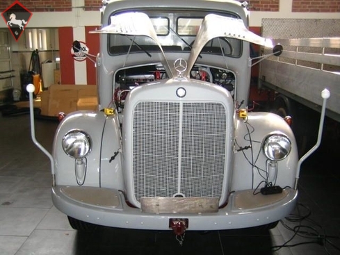 Mercedes-Benz L4500S-L5000 1957