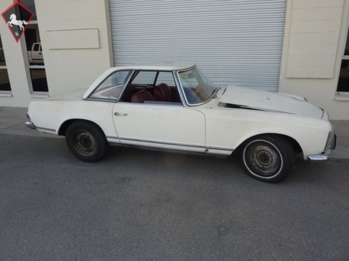 Mercedes-Benz 230SL w113 1965