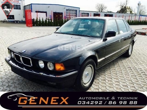 BMW 750 1988