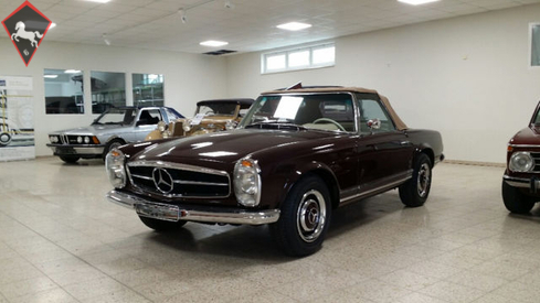 Mercedes-Benz 230SL w113 1967