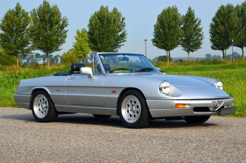 Alfa romeo spider 1993