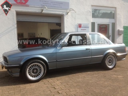 BMW 323 1983
