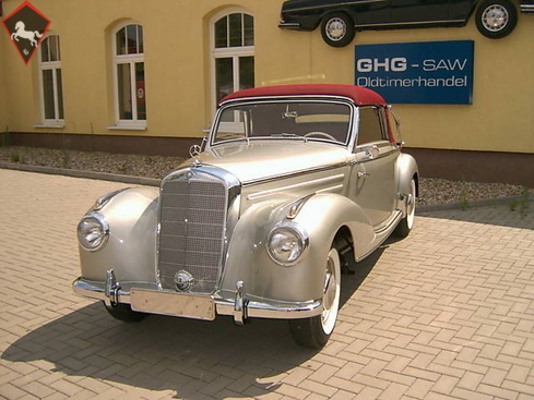 Mercedes-Benz 220 W187 1952