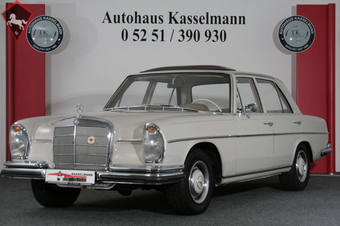 Mercedes-Benz 250S/SE w108 1967