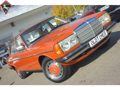 Mercedes-Benz 200 w123 1978