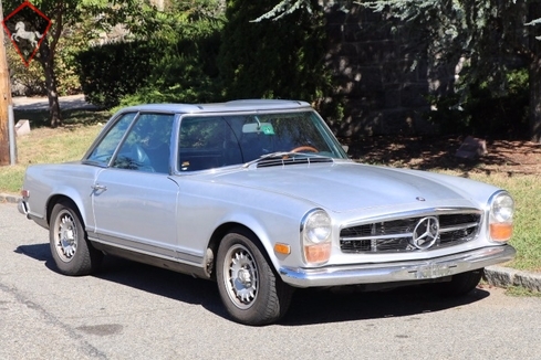 Mercedes-Benz 280SL w113 1969