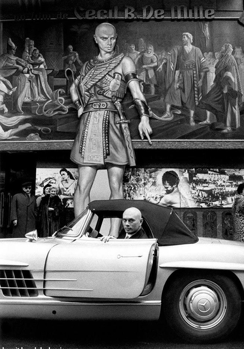 Yul Brynner in 300SL Mercedes