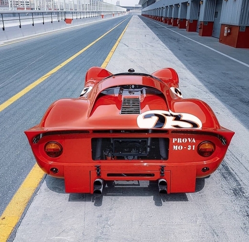 Ferrari 330 P4 Prova Modena