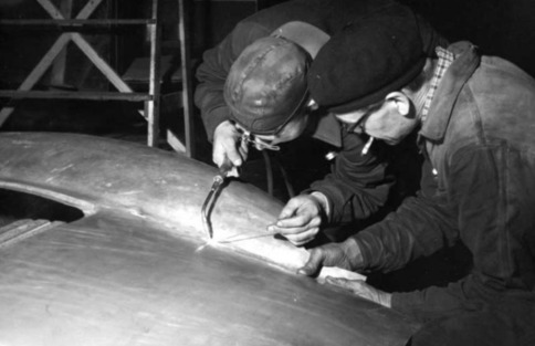 Welding the Ferrari 500 TR Aluminium body.