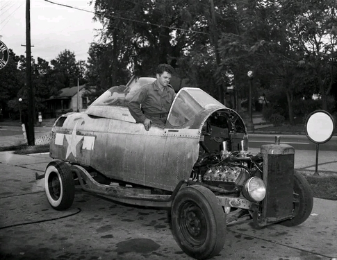 P51 Mustang + Ford V8= Clem Gibson “Autoplane"